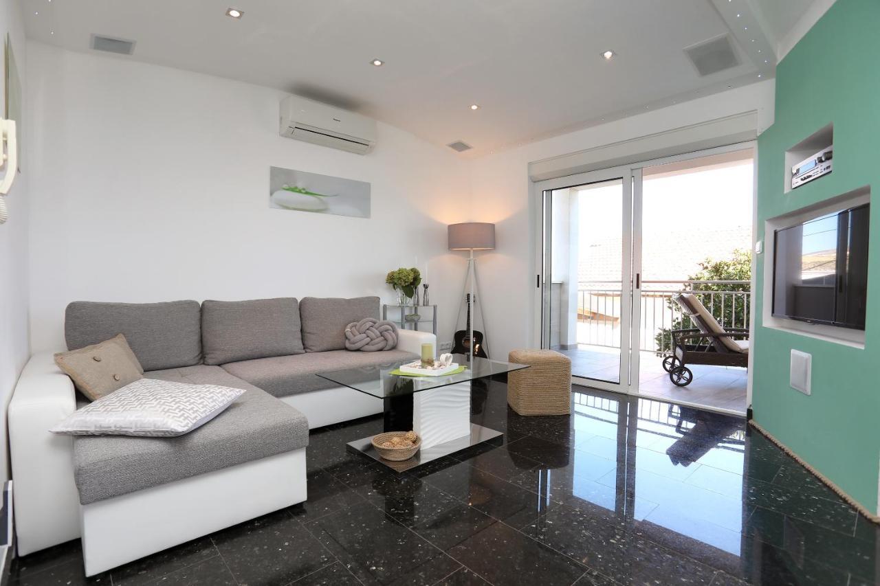Apartments Vida Trogir Bagian luar foto